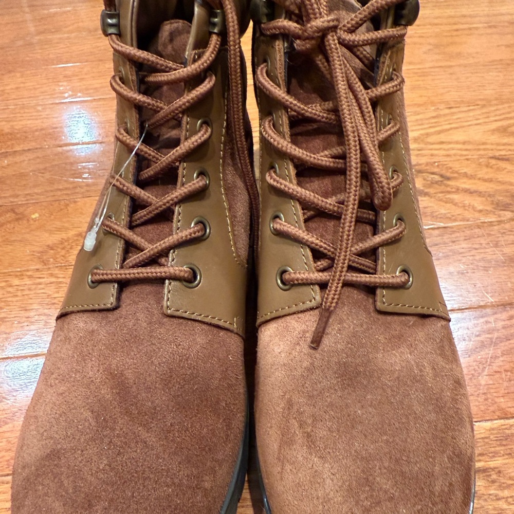 Banana Republic Brown Suede Men's Boots